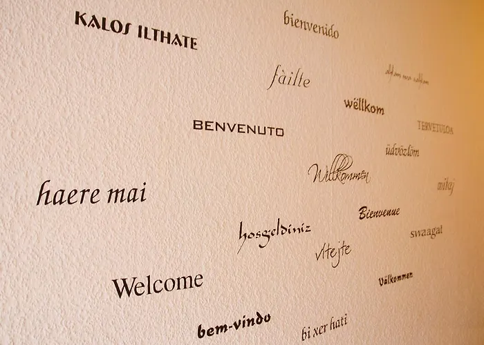 Chapeau-claque بيت ضيافة